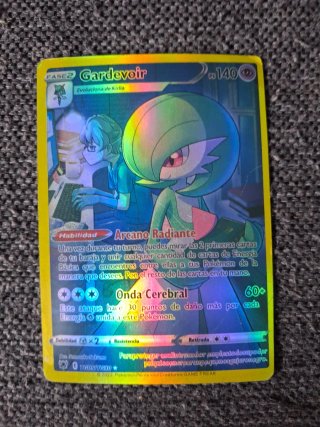 Carta Pokémon Charizard VMAX 330 PS