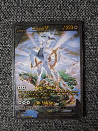 Carta Pokémon Charizard VMAX 330 PS