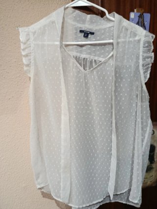Blusa Blanca Kiabi Talla M