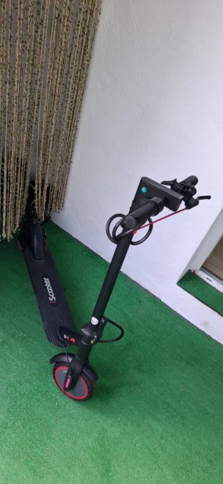 Patinete Eléctrico Scooter Negro