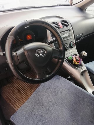 Toyota Auris 2009