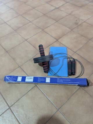 Kit Entrenamiento: Rueda Abdominal, Cuerda y Barra