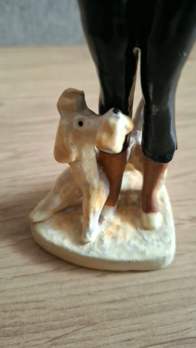 Figura vintage mujer y perro años 50-60