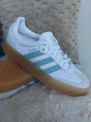 Adidas Samba bianche e azzurre
