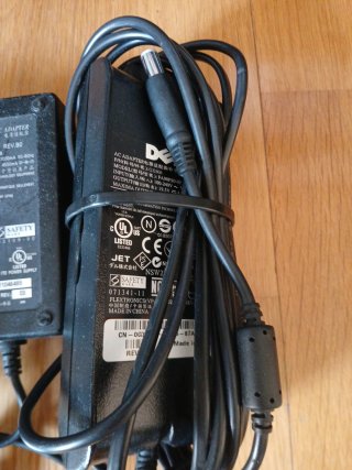 Adaptador de corriente Dell GX808