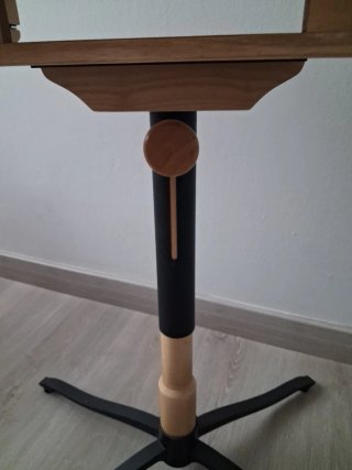 Mesita Auxiliar Regulable
