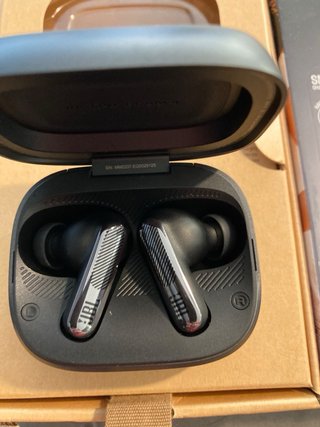 Auriculares JBL Live Beam 4