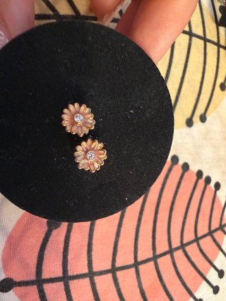 Pendientes Pandora Flor Oro Rosa y Lila