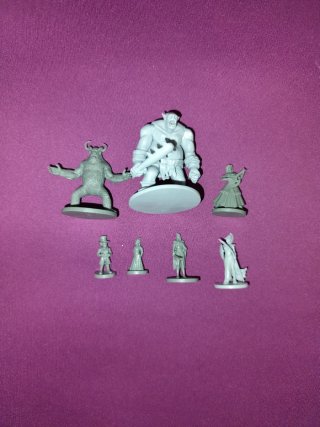 Set de 40 Miniaturas de Fantasía para Rol