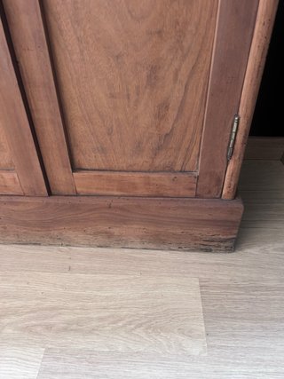 Mueble de oficina antiguo de madera