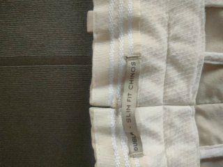 Pantalones chinos Mango beige talla L