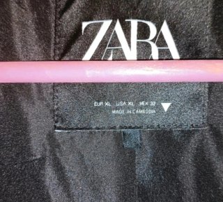 Abrigo largo negro Zara nuevo.