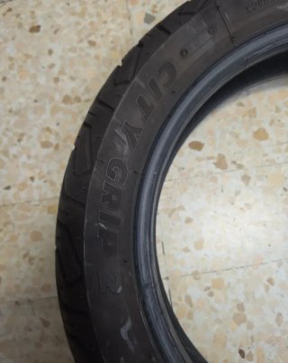 Neumático 120 80 14