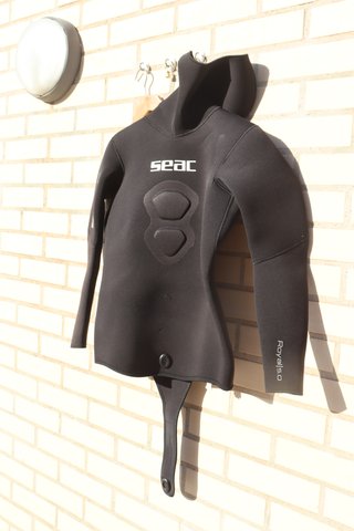 NUEVO Traje neopreno SEAC Royal 5.0 Talla L 5mm.