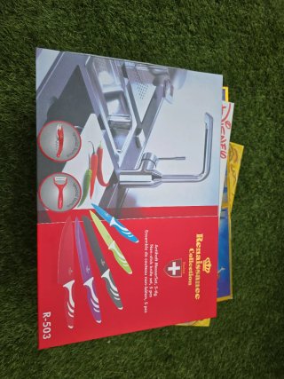 Set de 5 Cuchillos , pelador y sacacorchos. Renais