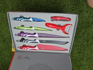Set de 5 Cuchillos , pelador y sacacorchos. Renais