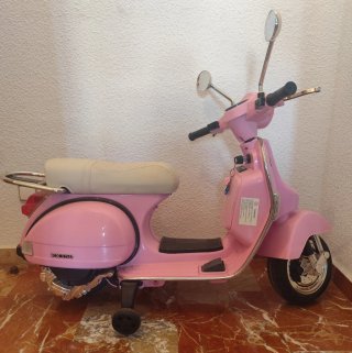 Moto Eléctrica Infantil Vespa PX 150 Rosa