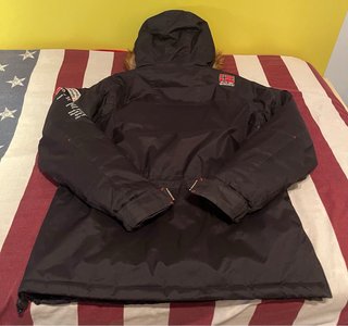 Abrigo Geographical Norway Negro