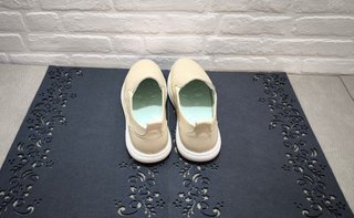 Zapatos de Cuero Color Crema Talla 42