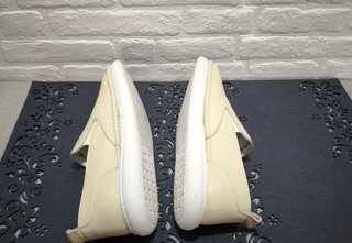 Zapatos de Cuero Color Crema Talla 42