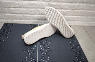 Zapatos de Cuero Color Crema Talla 42
