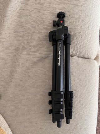 Trípode Manfrotto 7322YSHB + otro de regalo