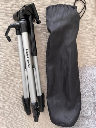 Trípode Manfrotto 7322YSHB + otro de regalo