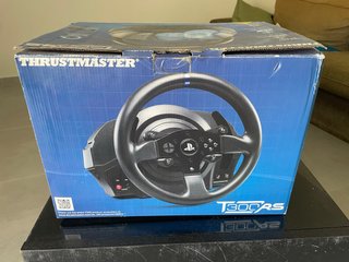 Volante Thrustmaster T300RS