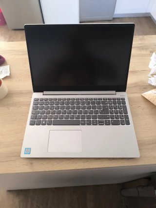 Portátil Lenovo 330s