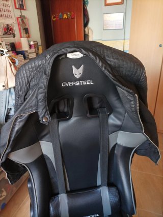 Cazadora de Polipiel Negra