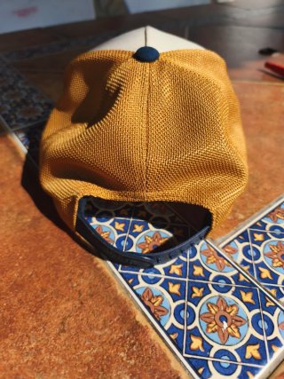 Gorra Von Dutch Azul y Blanca