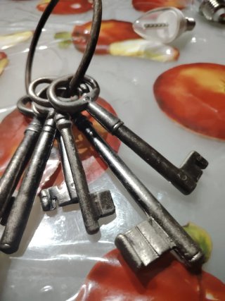 Manojo de llaves antiguas