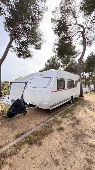 Caravana Bürstner Premio 495 TK (2020)