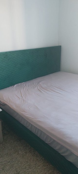 Cama BAYONNE terciopelo 180x200 cm verde