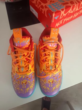 Puma MB.04 LaMelo Ball Talla 40.5