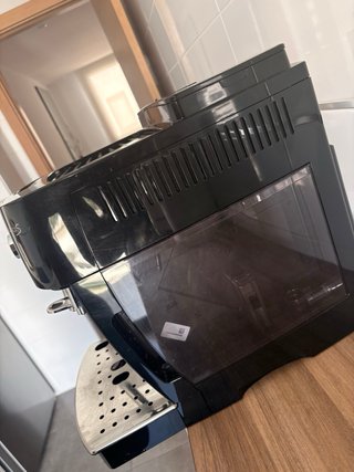 Cafetera DeLonghi Magnifica S Negra