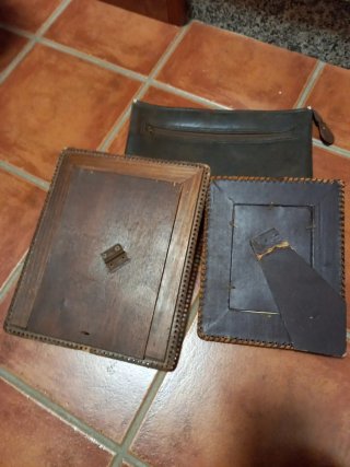 Lote de 3 artículos de piel