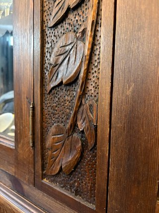 Aparador de Madera Maciza con Vitrina