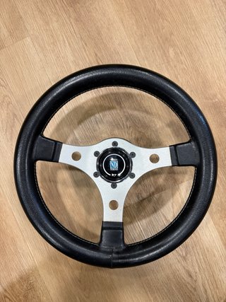 Volante Nardi Torino