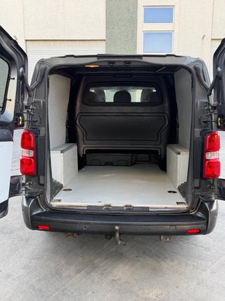 Peugeot Expert 2021