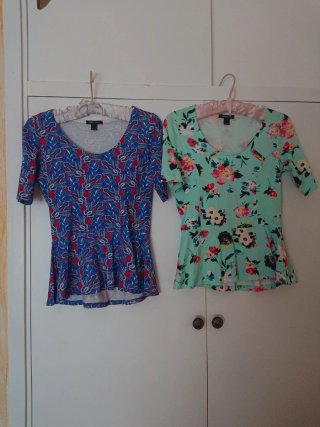 2 Camisetas con volante Bershka