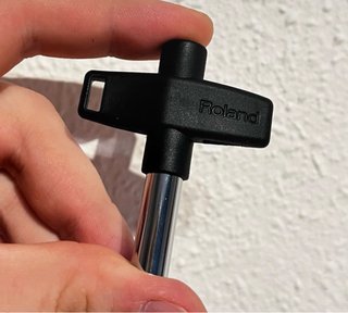 Llave de afinación Roland