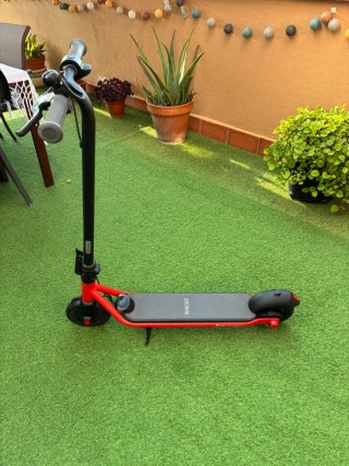 Patinete Eléctrico Segway Ninebot ZING Rojo