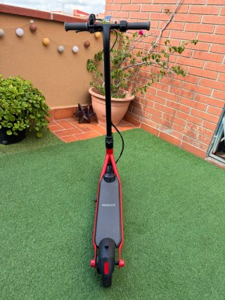 Patinete Eléctrico Segway Ninebot ZING Rojo