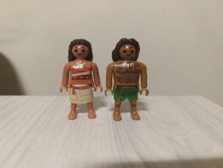 2 Figuras Moana y Maui