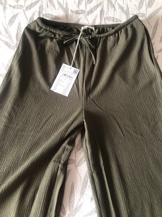Pantalones fluidos  verde militar Talla L