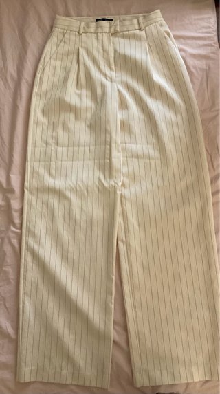 Conjunto Mango Top y Pantalón Rayas Beige