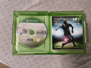 Pack 3 Juegos Xbox One: FIFA 15, NBA 2K18, SW