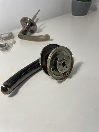 Juego de Manillas Zamak con Picaporte cuadrado