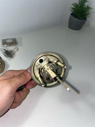 Juego de Manillas Zamak con Picaporte cuadrado
